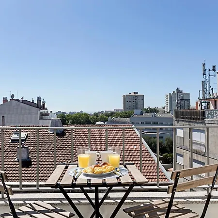 Urban House By Lovelystay Porto Exterior photo