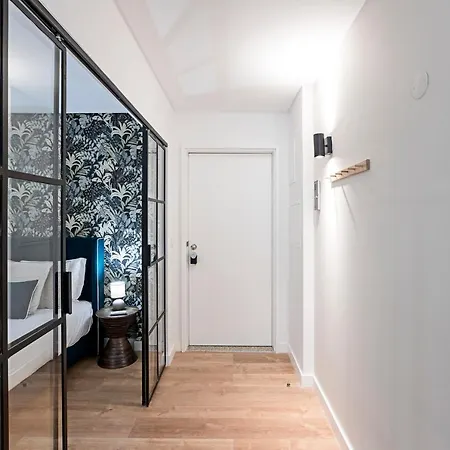 Urban House By Lovelystay Porto Exterior photo