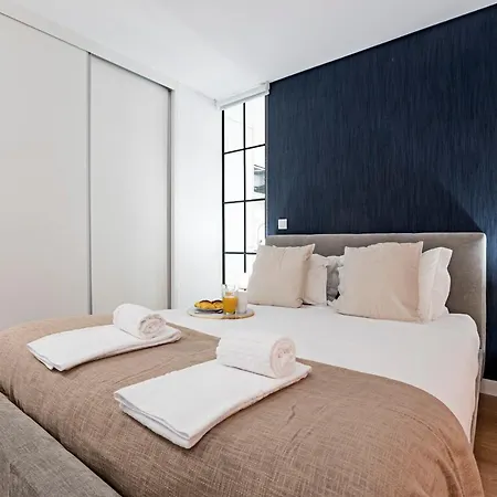 Urban House By Lovelystay Porto Exterior photo